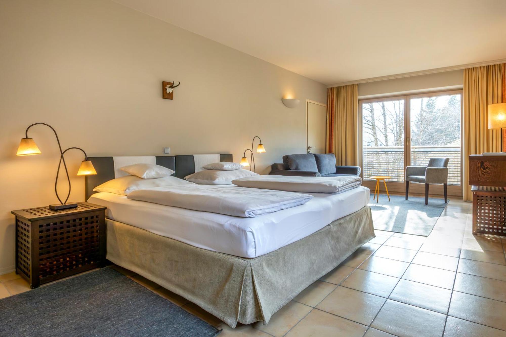 Hotel Edelweiss 4*