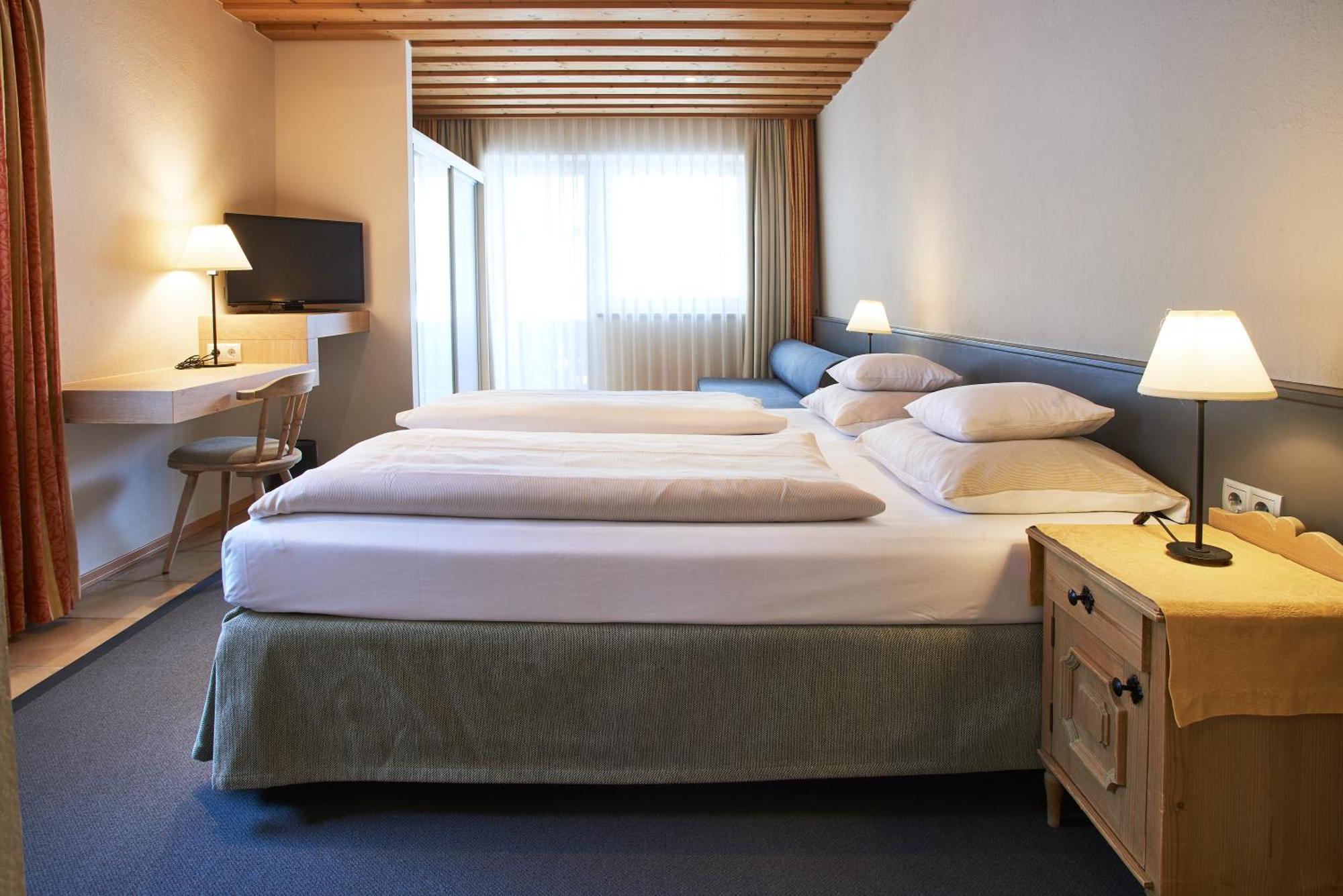 Edelweiss Hotel